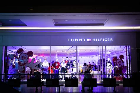 tommy hilfiger guayaquil.